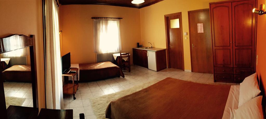 Dipla Sto Potami Hotel Chani Terevou Buitenkant foto
