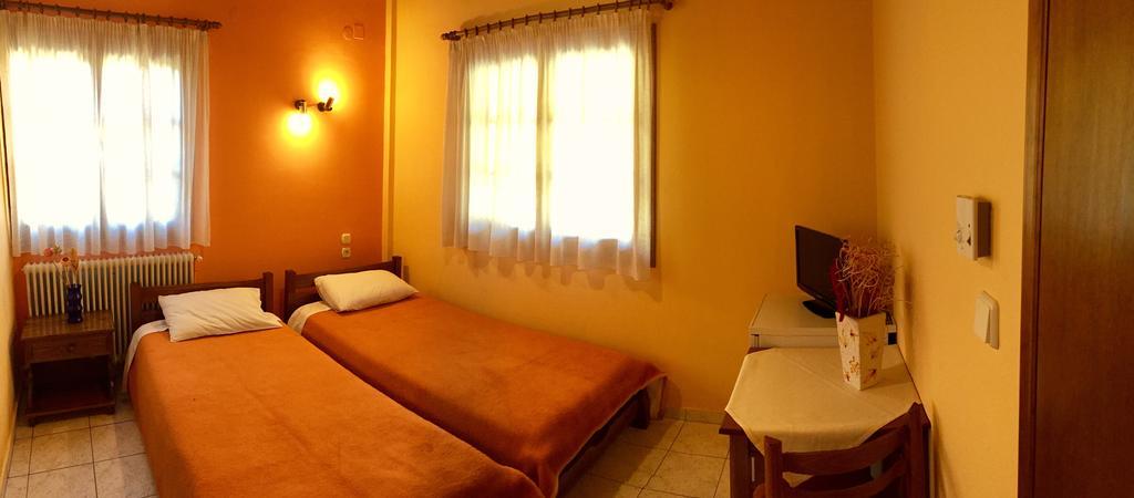 Dipla Sto Potami Hotel Chani Terevou Buitenkant foto