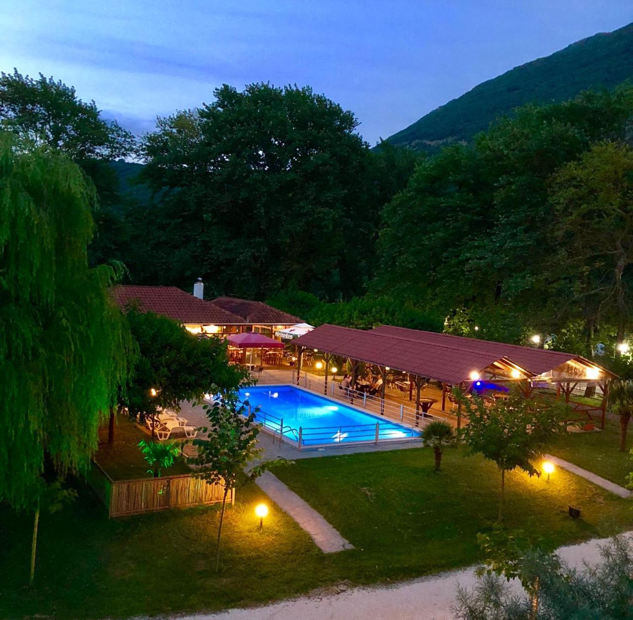 Dipla Sto Potami Hotel Chani Terevou Buitenkant foto
